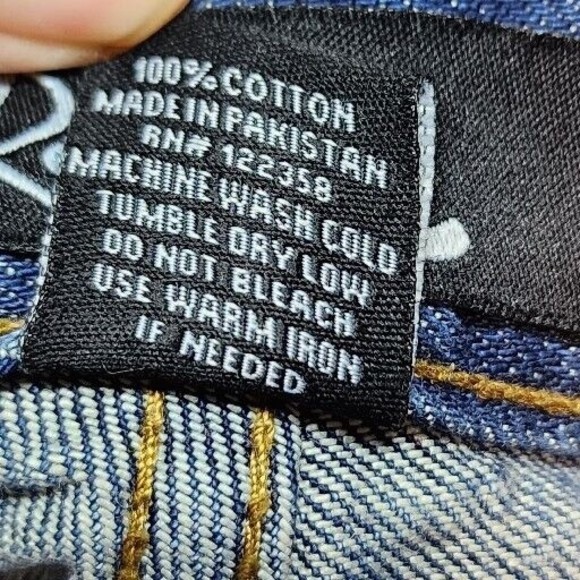 Refuel Light Wash Distress Holes/Rips Denim Men's Shorts  Blue Size 38 - Picture 5 of 8